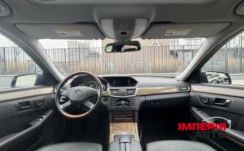 Mercedes-Benz E-Класс - фото 15