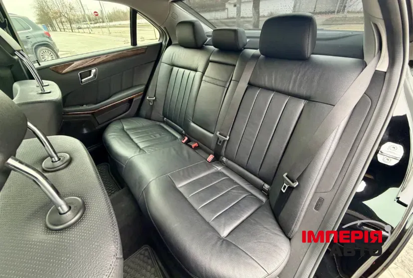 Mercedes-Benz E-Класс - фото 27