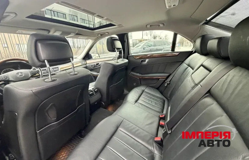 Mercedes-Benz E-Класс - фото 26