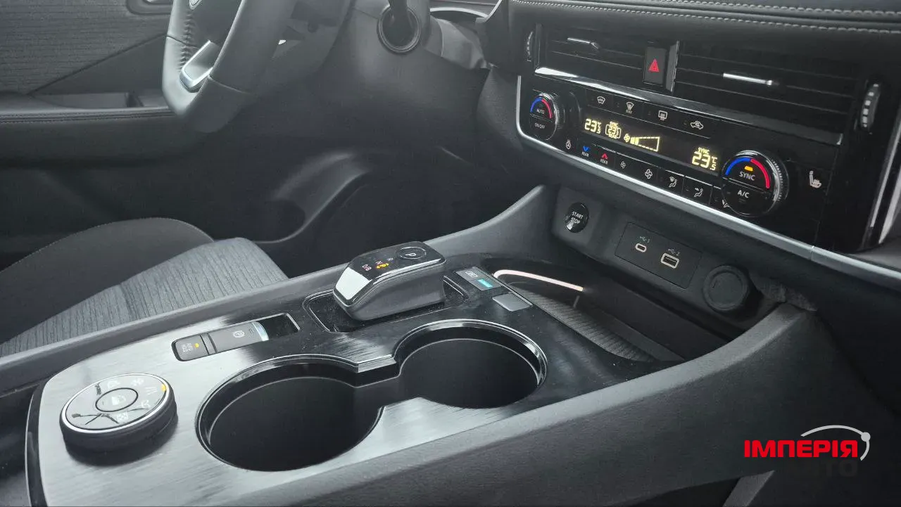 Nissan X-Trail - фото 25