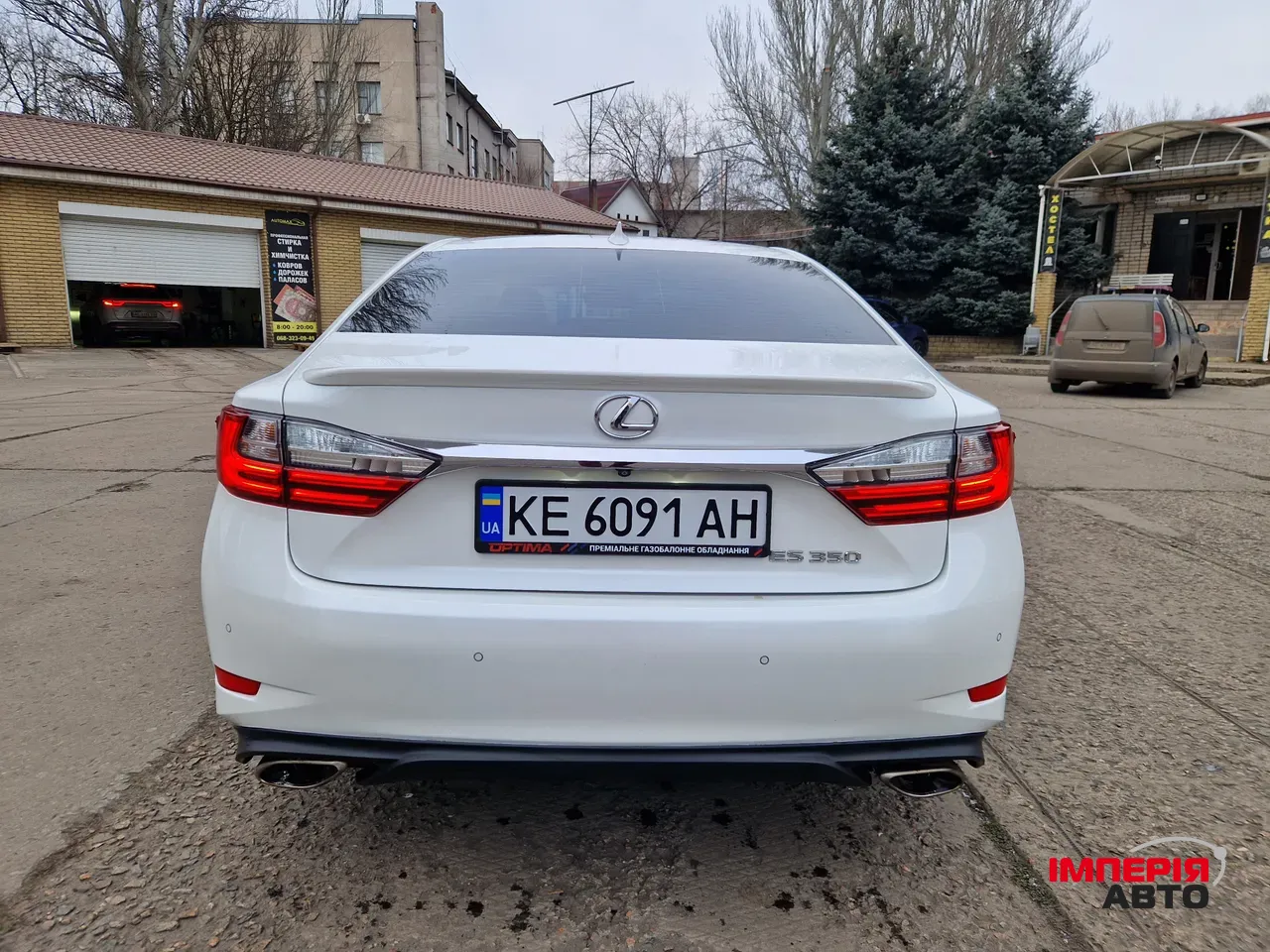 Lexus ES - фото 5