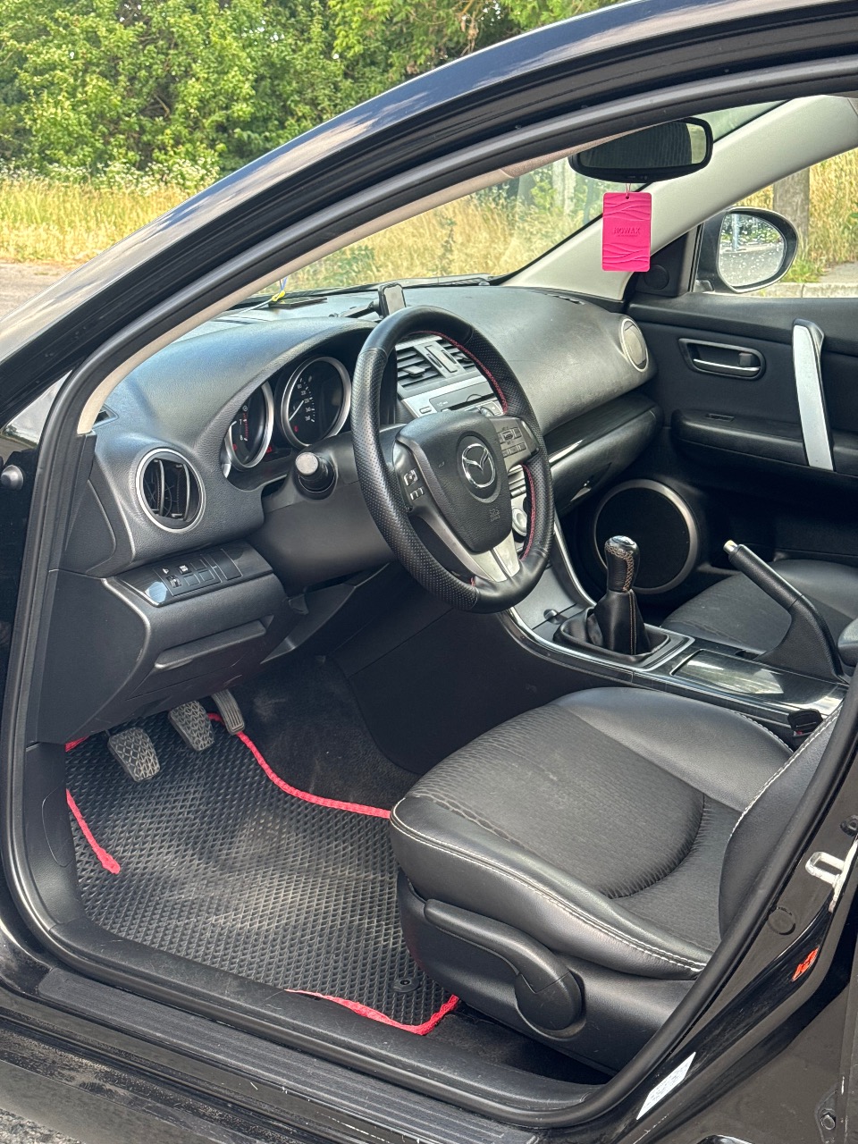 Mazda 6 - фото 1