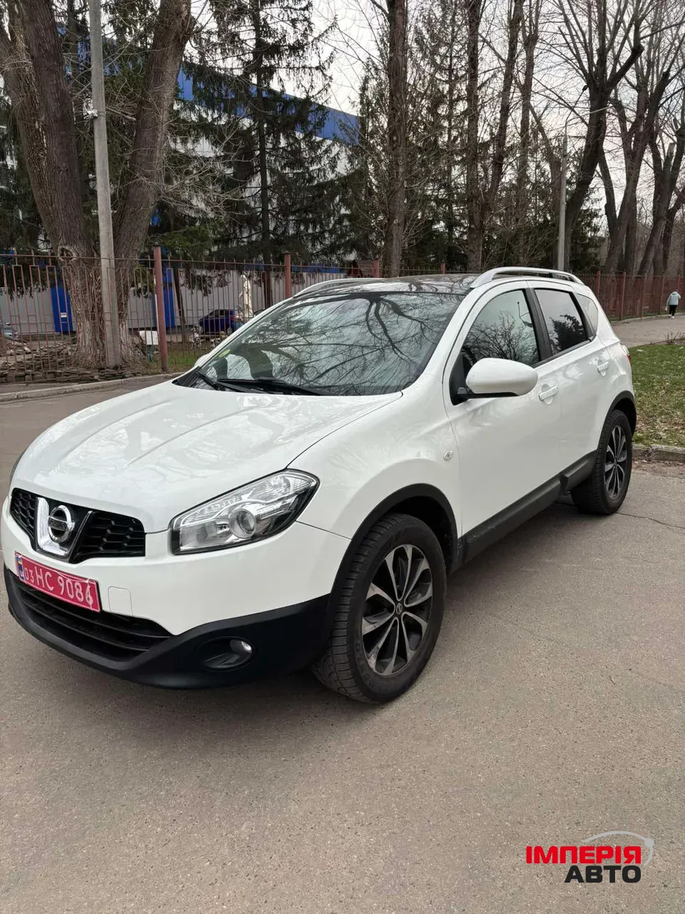 Nissan Qashqai - фото 1