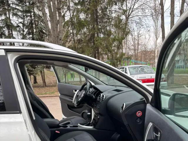 Nissan Qashqai - фото 4