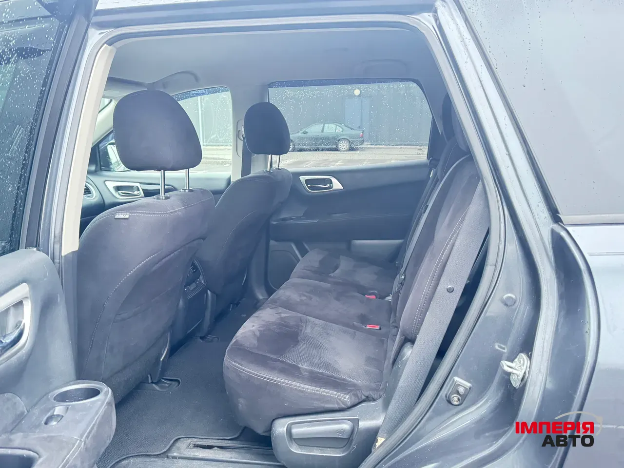 Nissan Pathfinder - фото 11