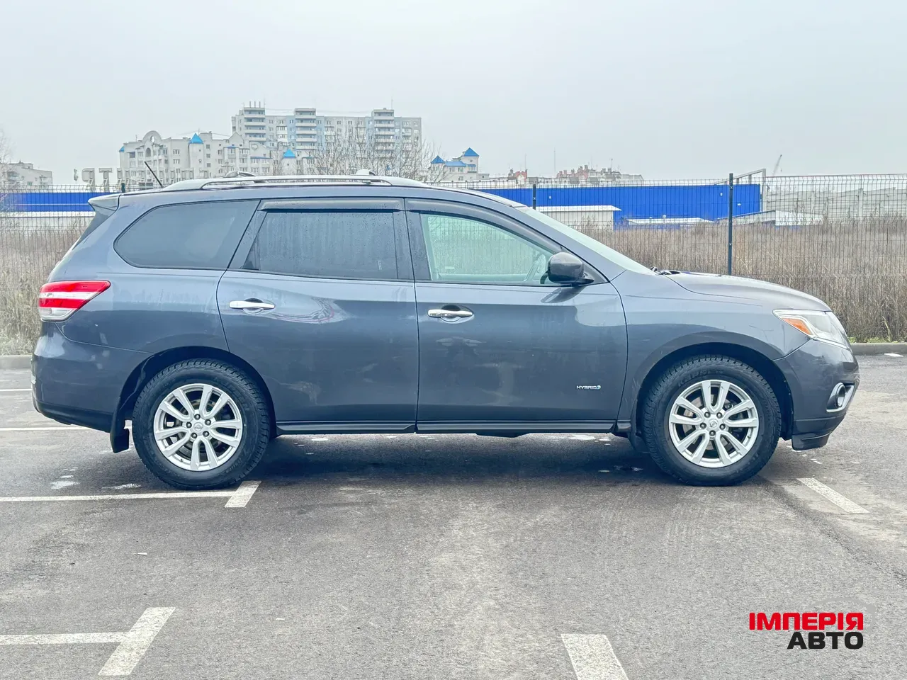 Nissan Pathfinder - фото 7