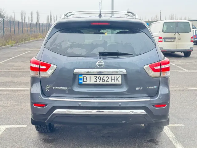 Nissan Pathfinder - фото 5