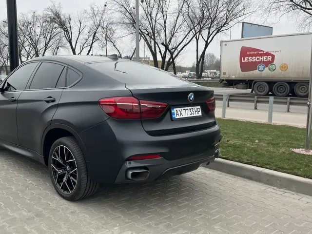 BMW X6 - фото 3