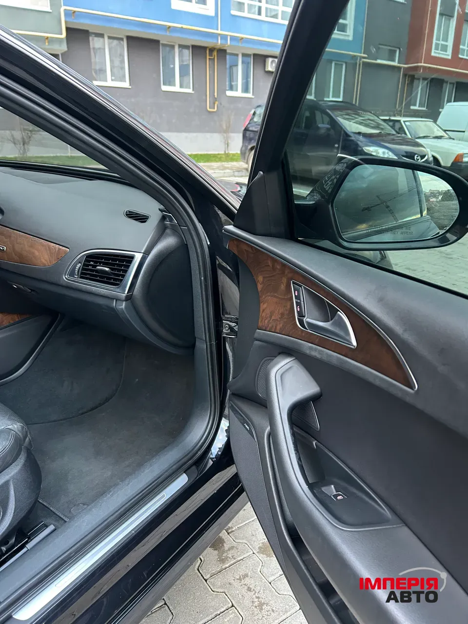 Audi A6 - фото 30