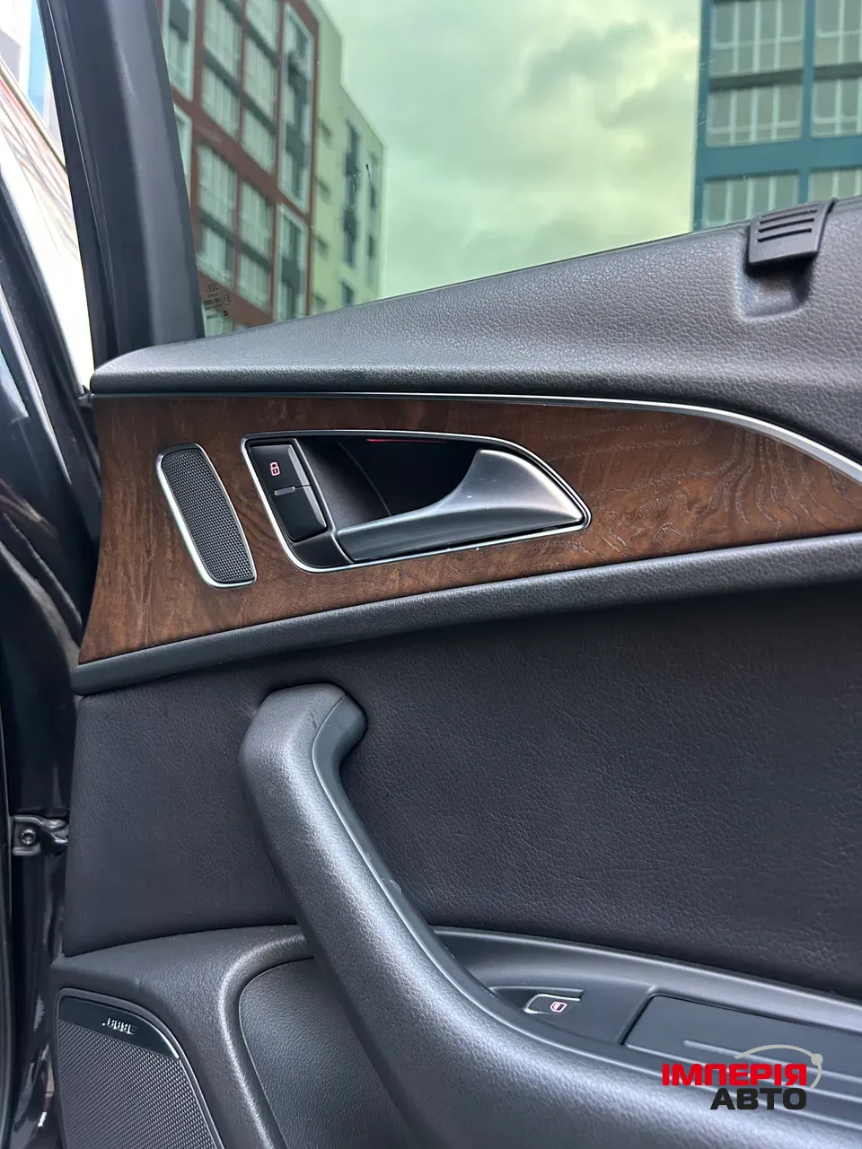 Audi A6 - фото 35