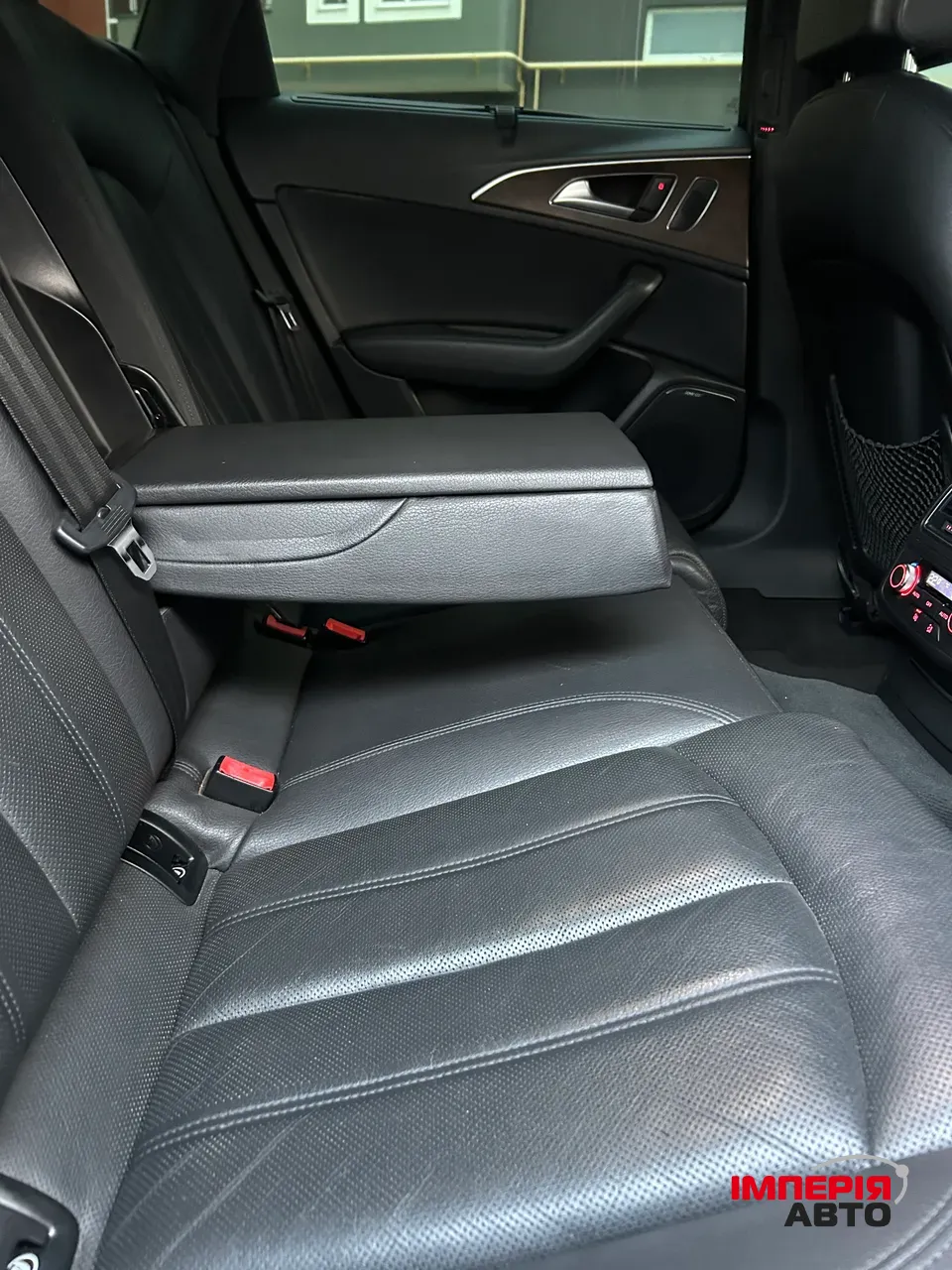 Audi A6 - фото 39