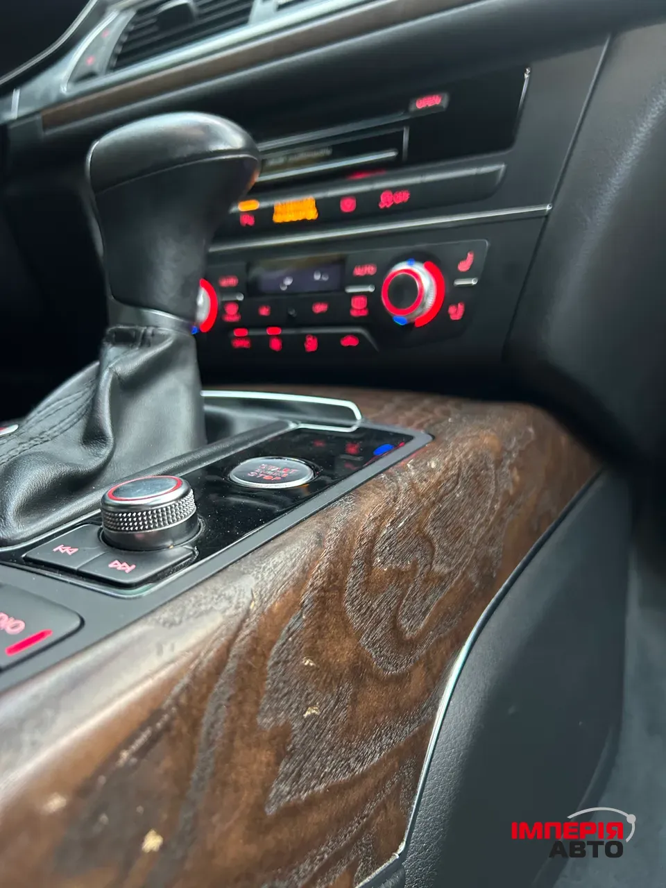 Audi A6 - фото 28