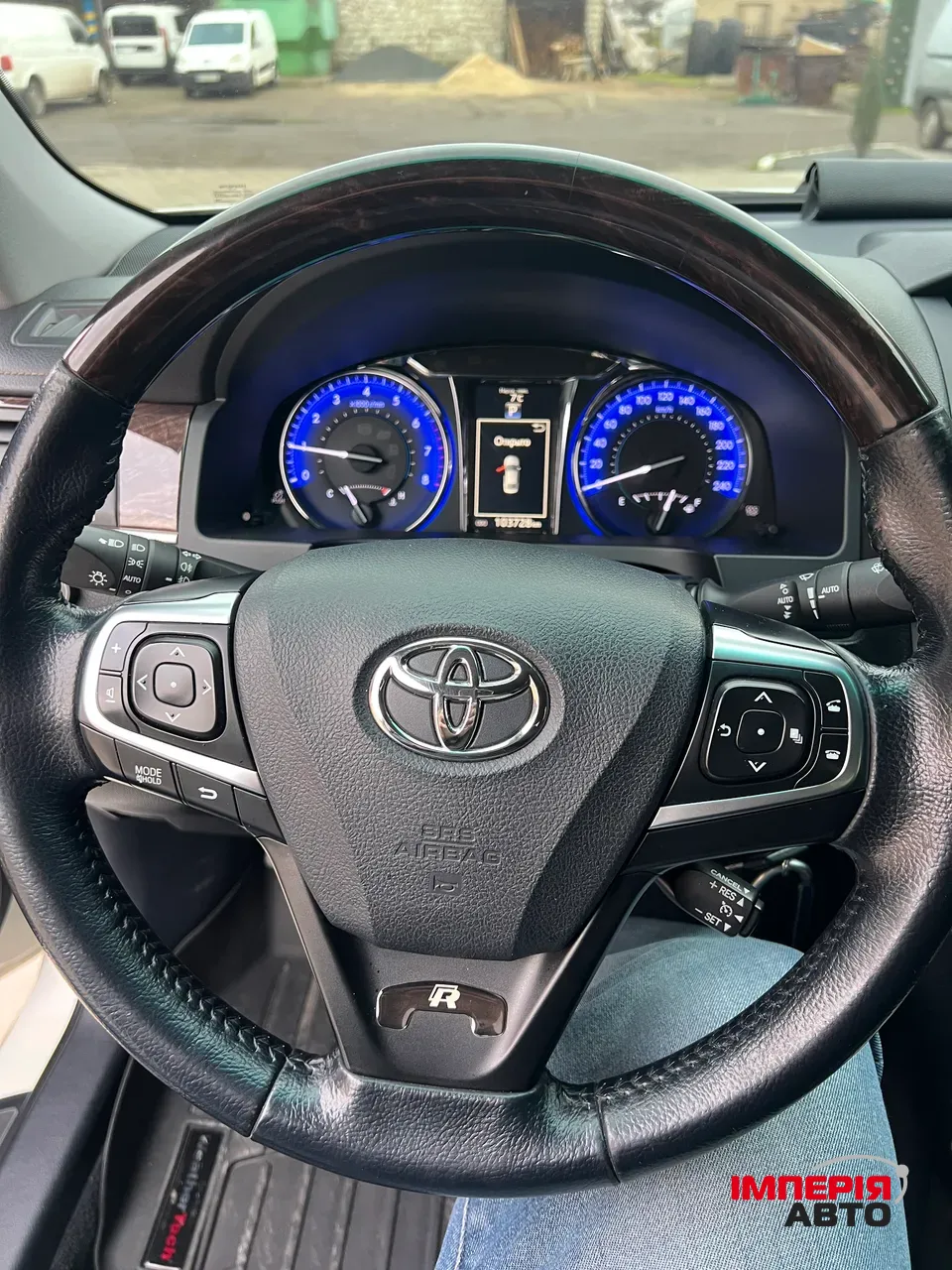 Toyota Camry - фото 15