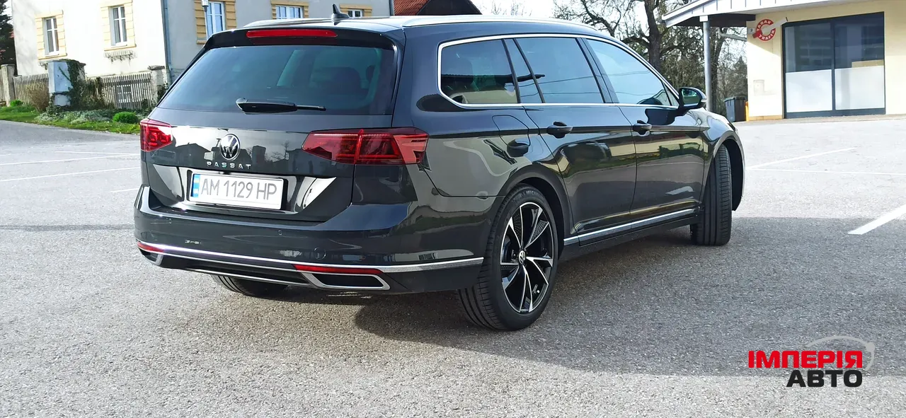 Volkswagen Passat - фото 4
