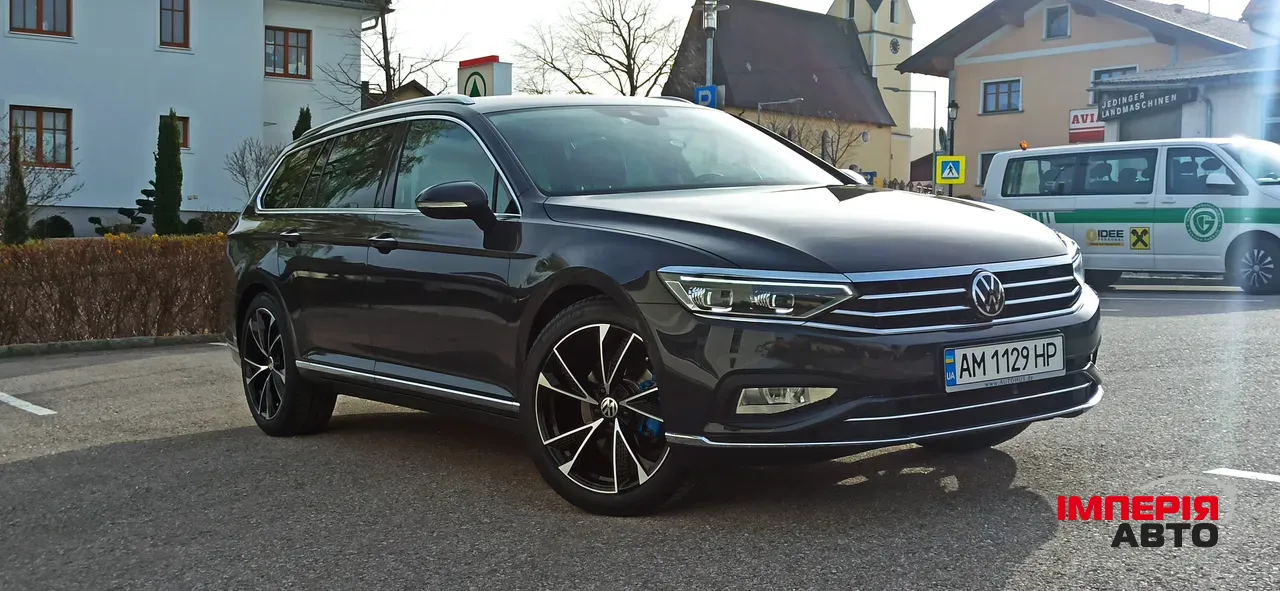 Volkswagen Passat - фото 1