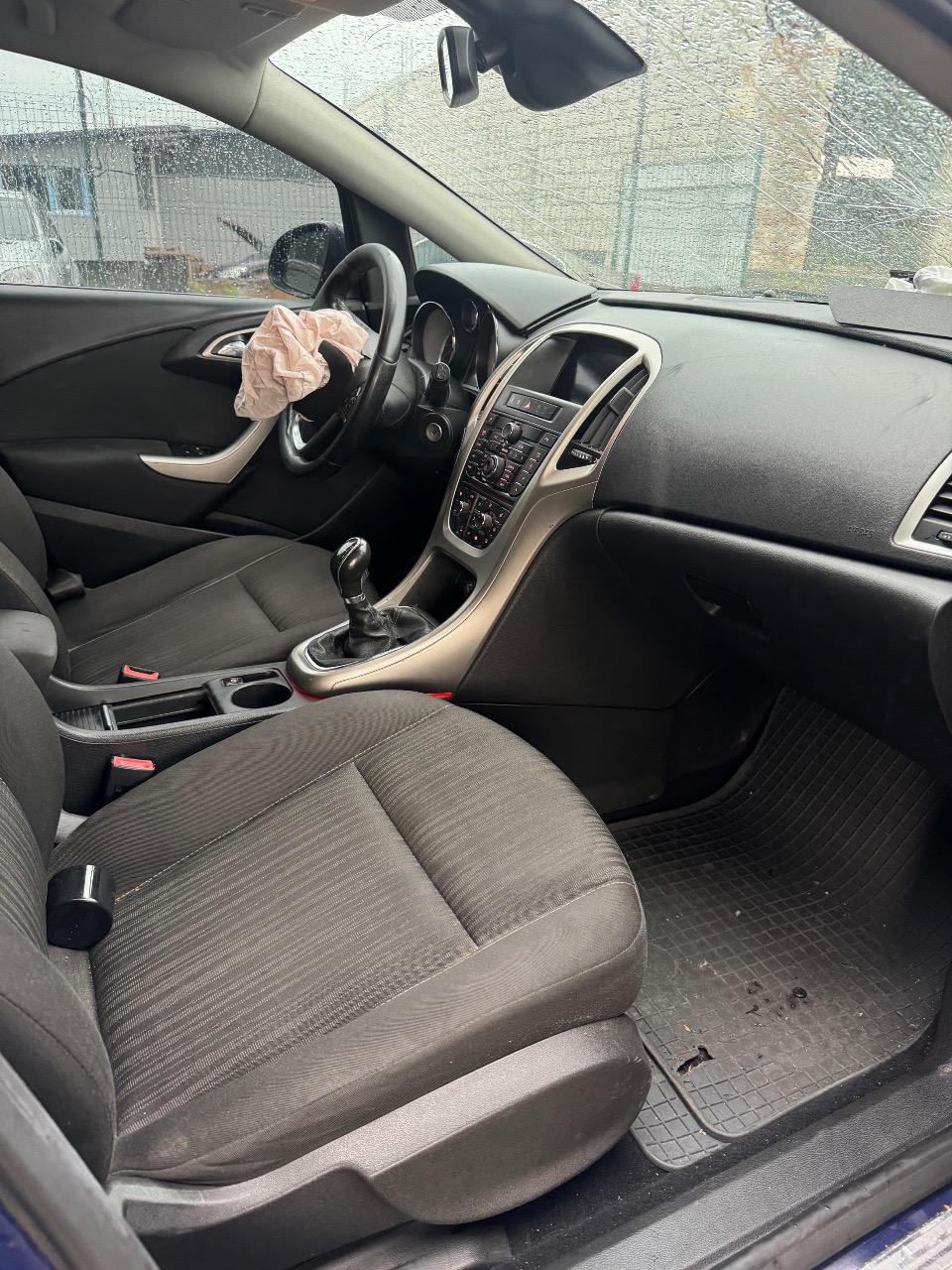 Opel Astra - фото 1