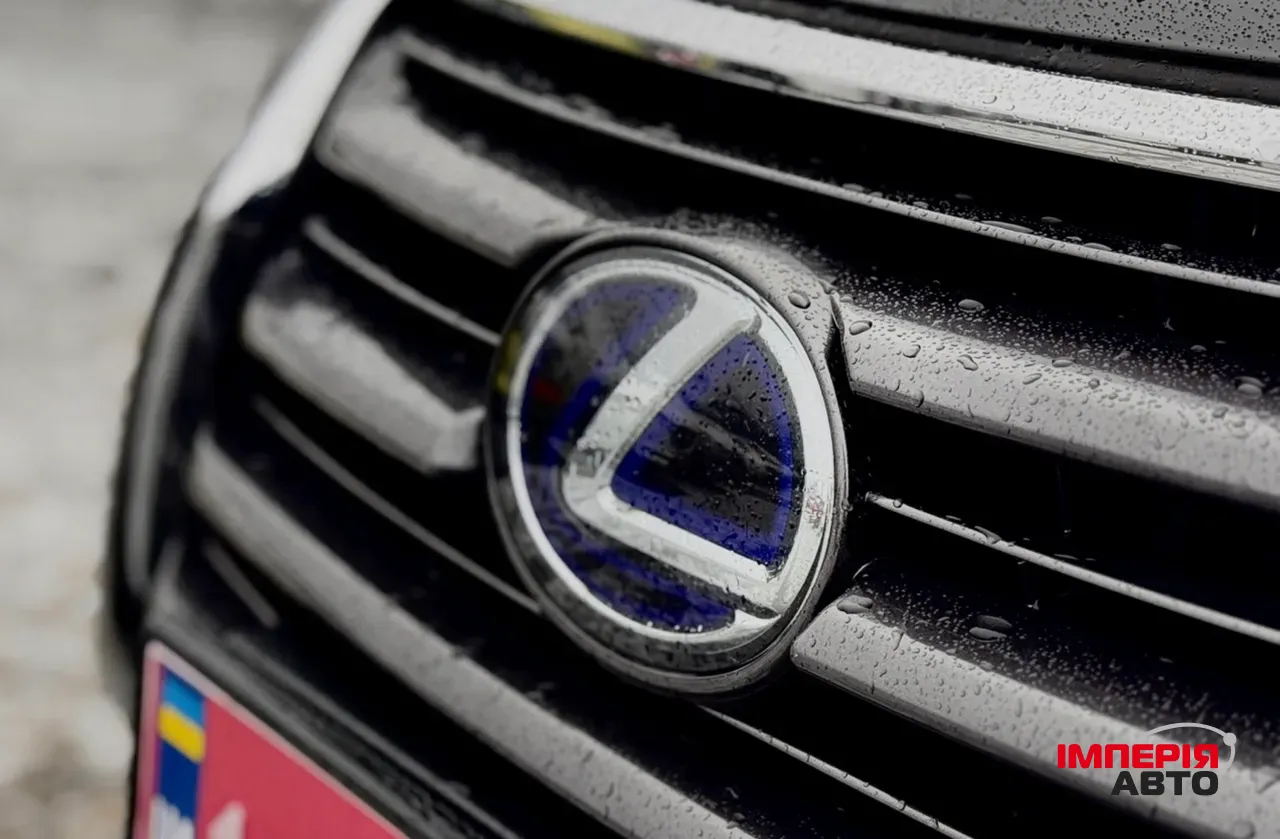 Lexus NX - фото 6