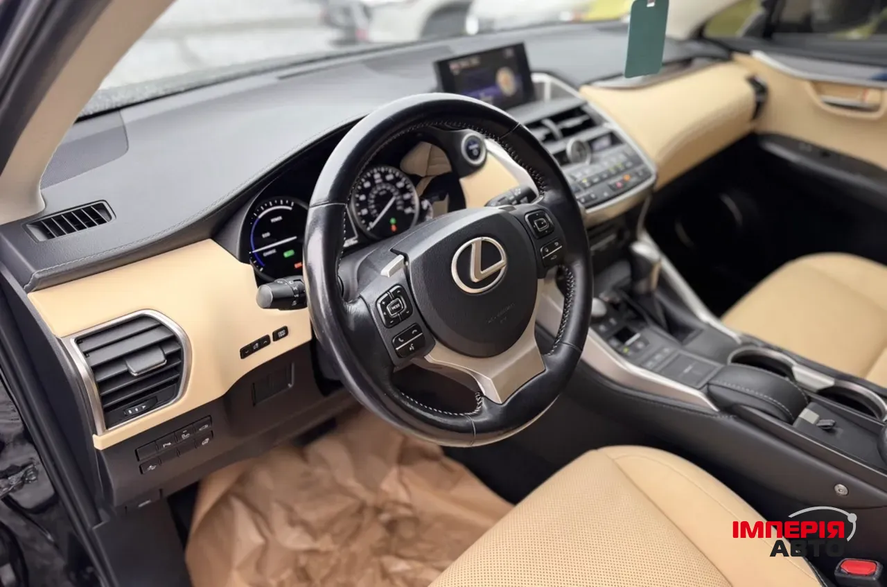 Lexus NX - фото 5