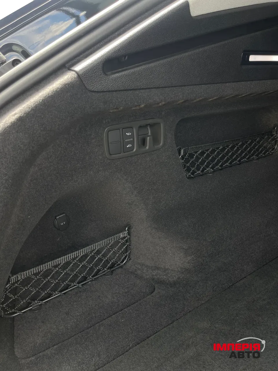 Audi Q8 - фото 17