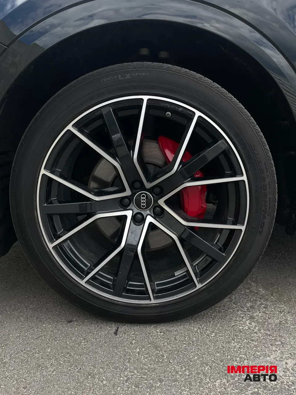 Audi Q8 - фото 18