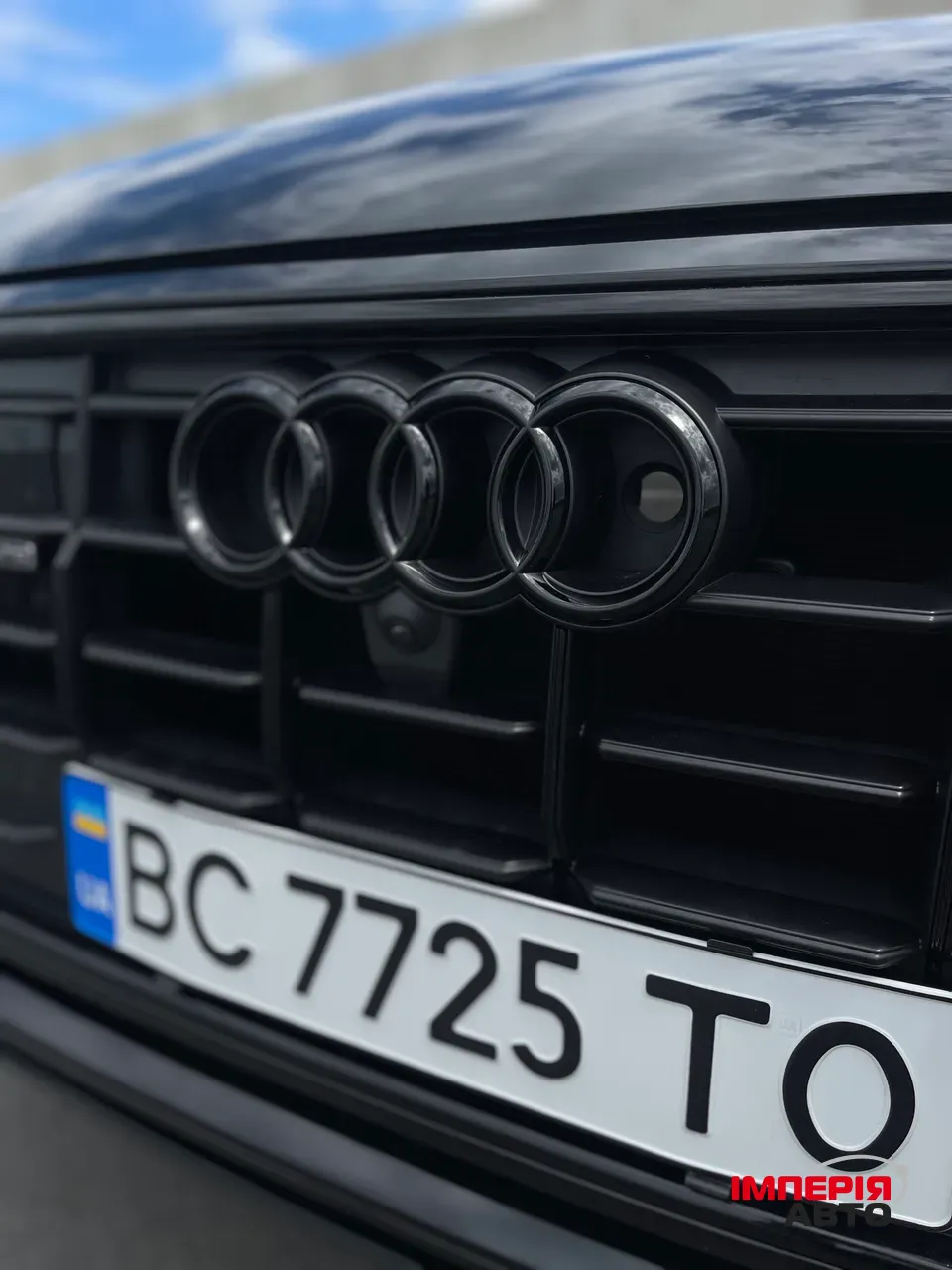 Audi Q8 - фото 14