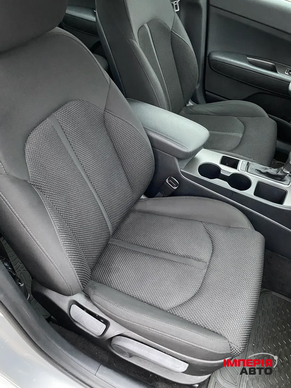 Kia Optima - фото 22