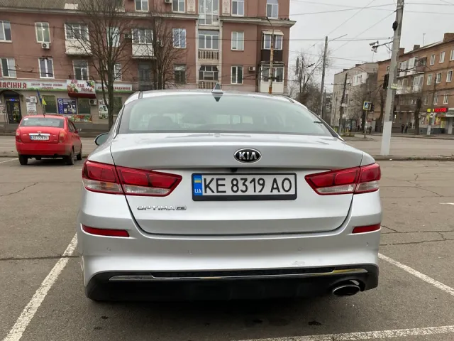 Kia Optima - фото 5
