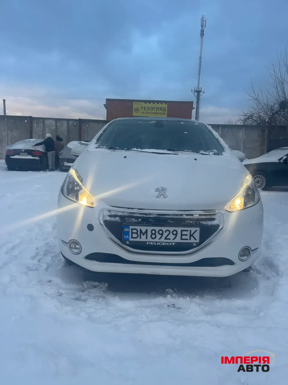 Peugeot 208 - фото 5