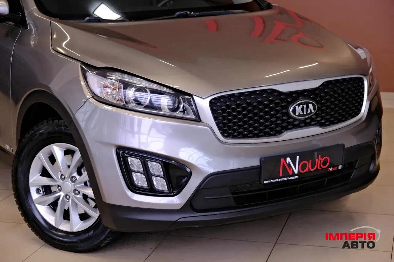Kia Sorento - фото 3