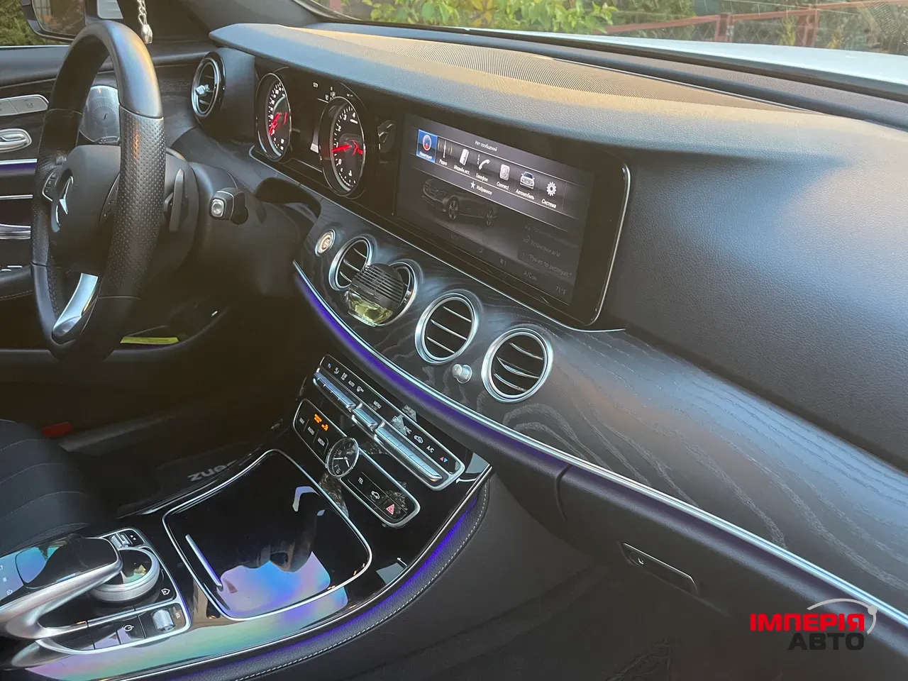 Mercedes-Benz E-Класс AMG - фото 40