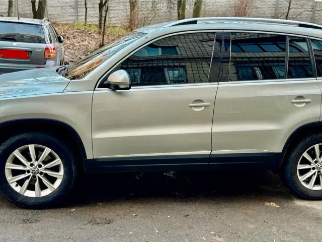Volkswagen Tiguan 2011, Київ, $15 000 - зображення 3