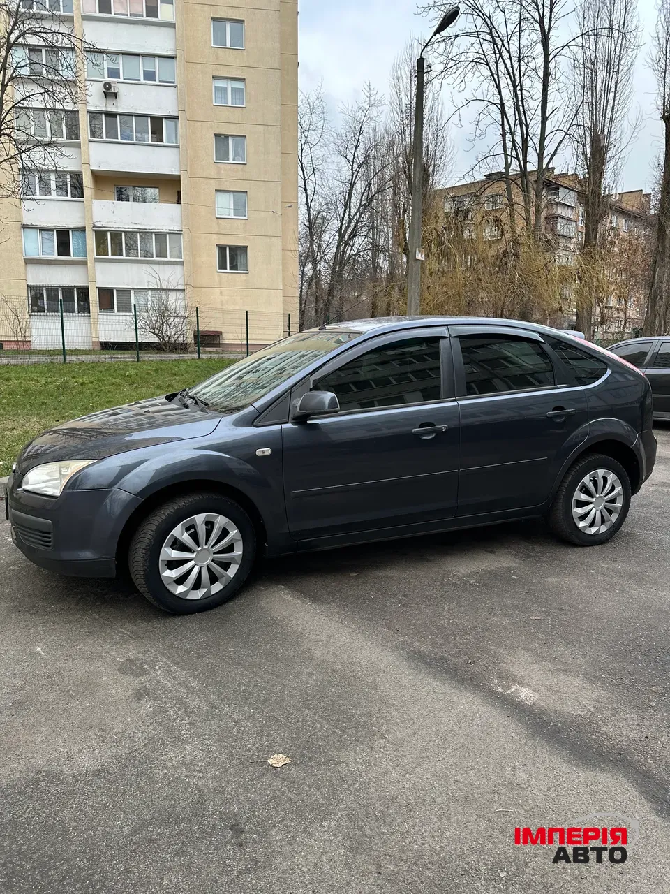 Ford Focus - фото 1