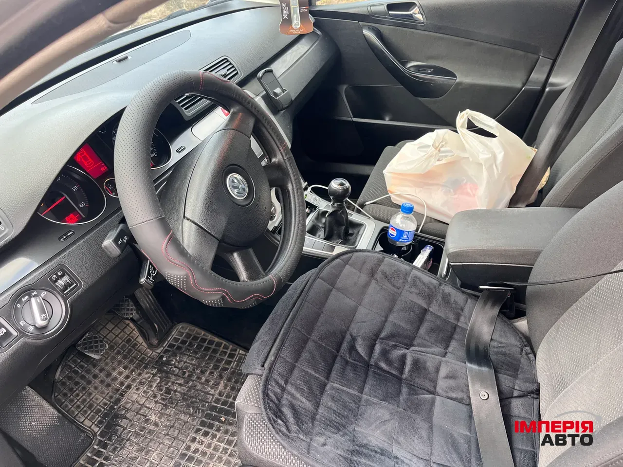 Volkswagen Passat - фото 5