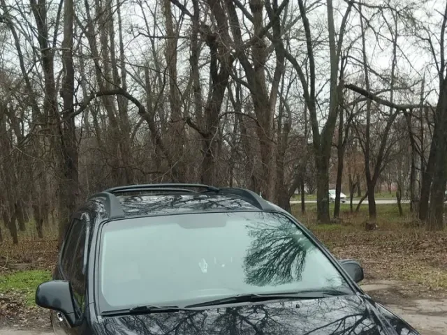 Kia Carens - фото 3