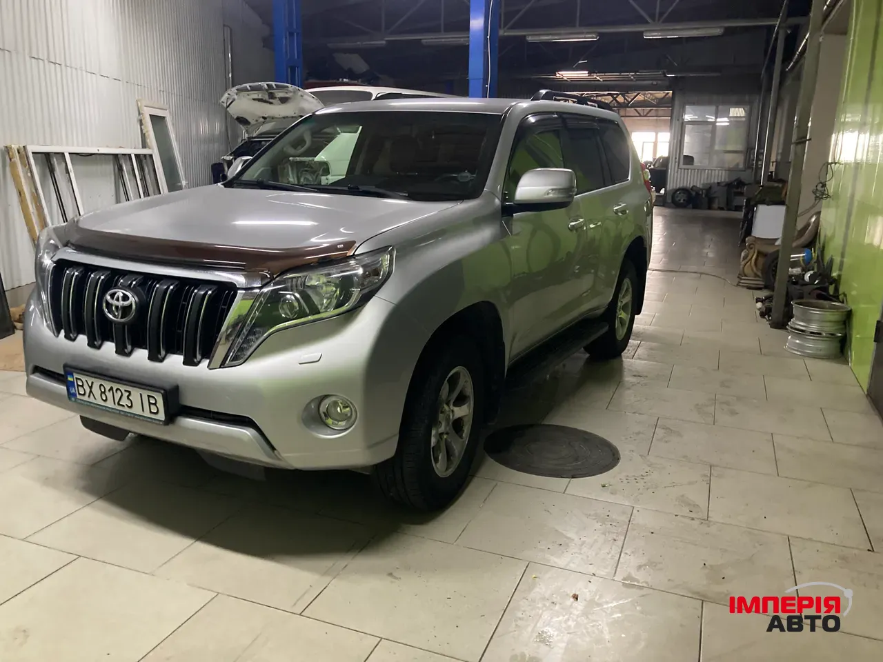 Toyota Land Cruiser Prado - фото 3