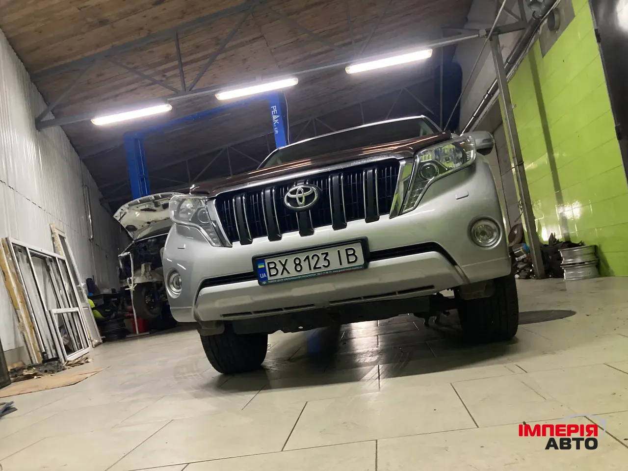 Toyota Land Cruiser Prado - фото 4