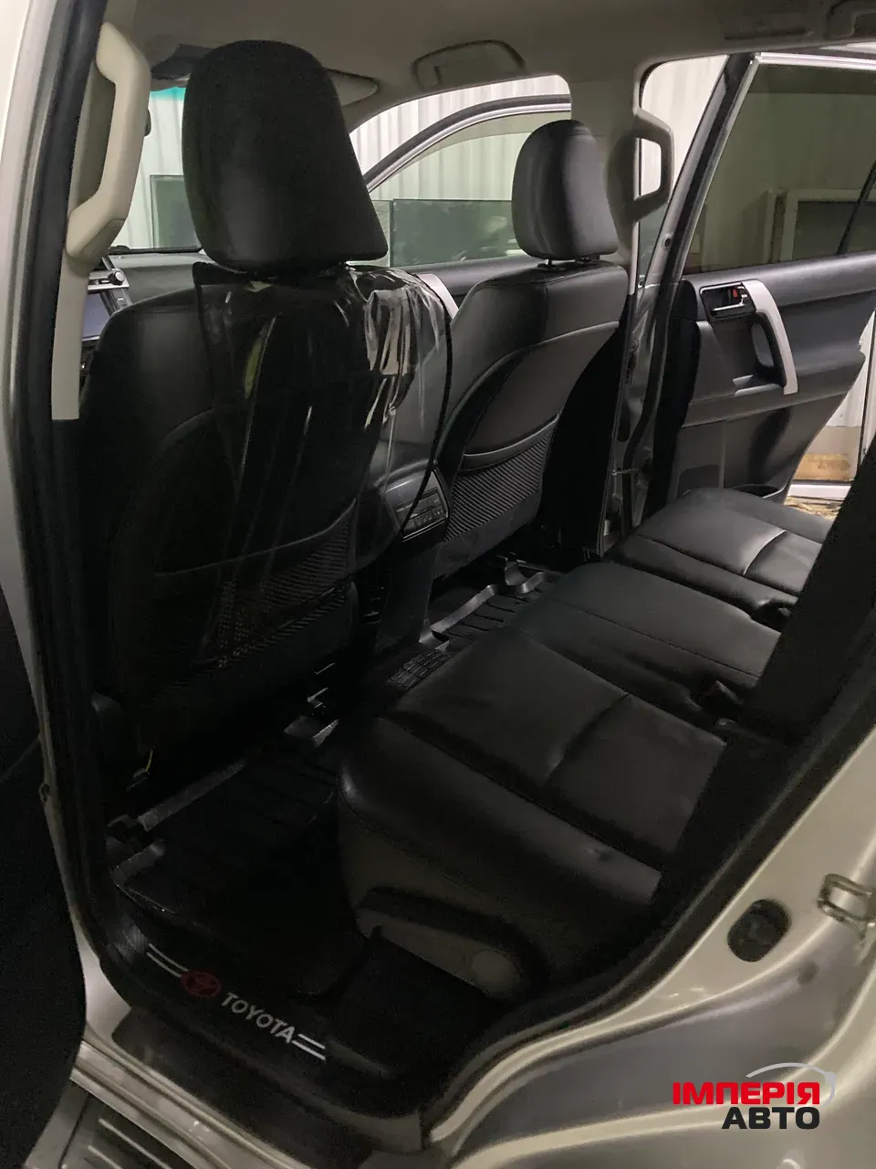 Toyota Land Cruiser Prado - фото 12