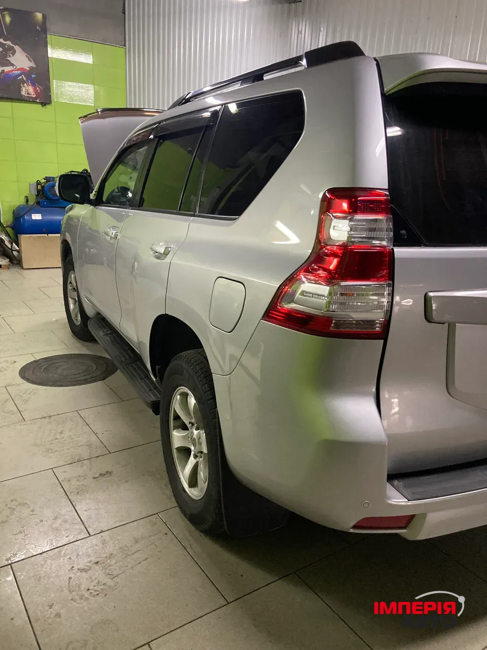 Toyota Land Cruiser Prado - фото 8