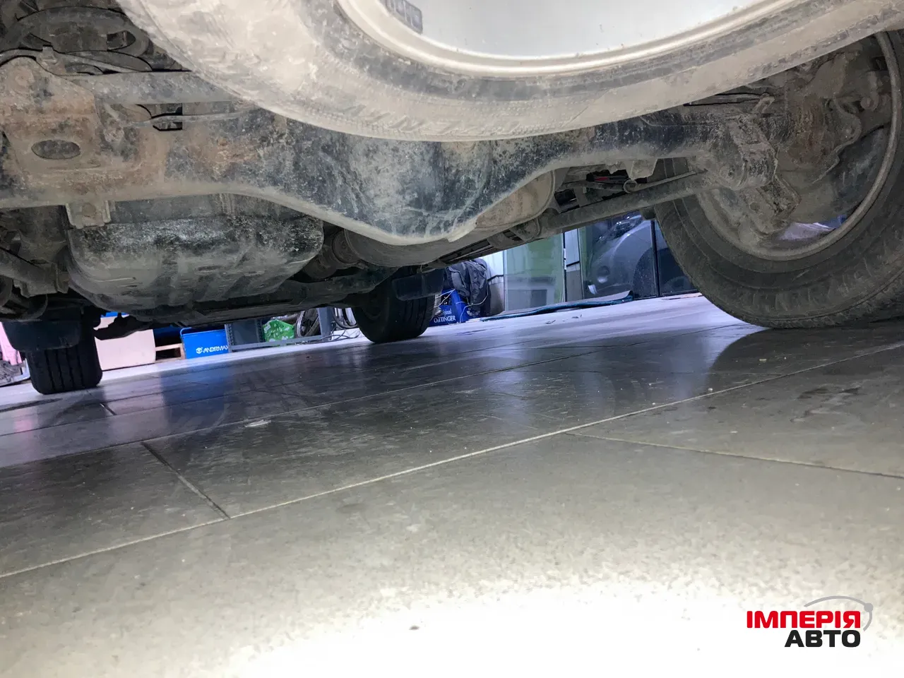 Toyota Land Cruiser Prado - фото 11