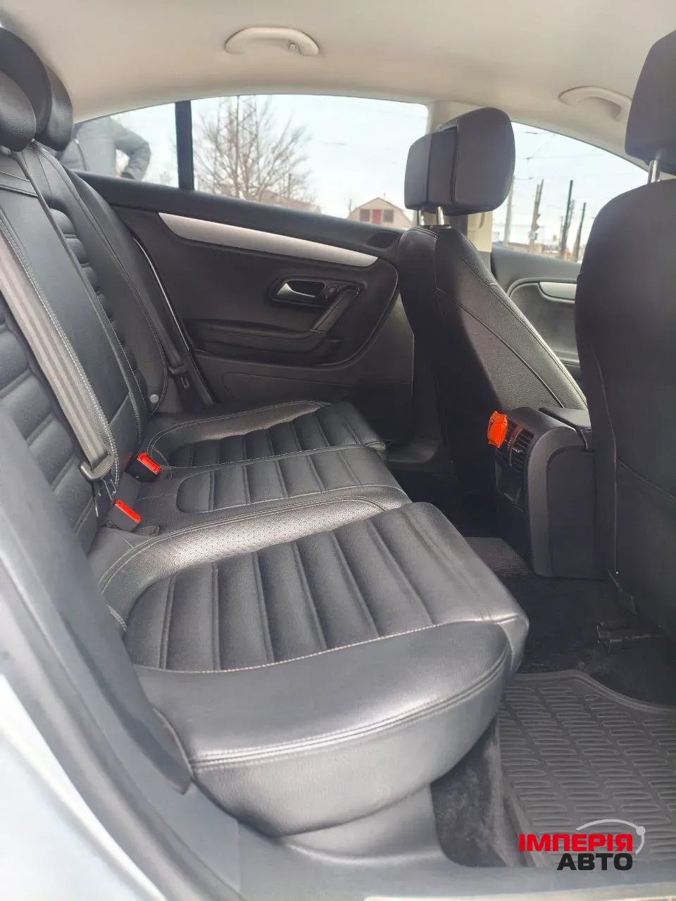 Volkswagen Passat CC - фото 15