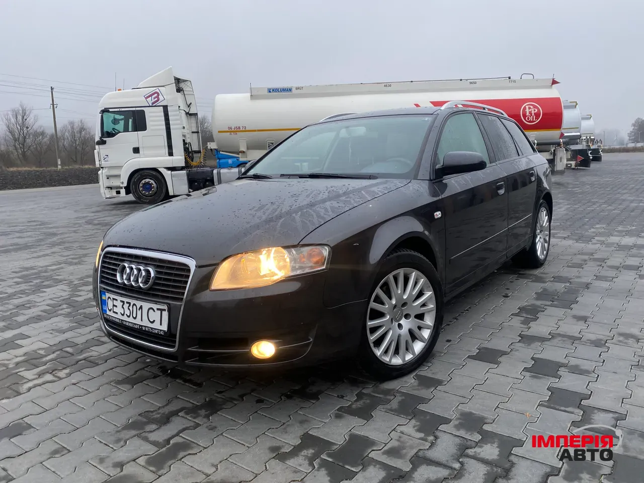 Audi A4 - фото 2