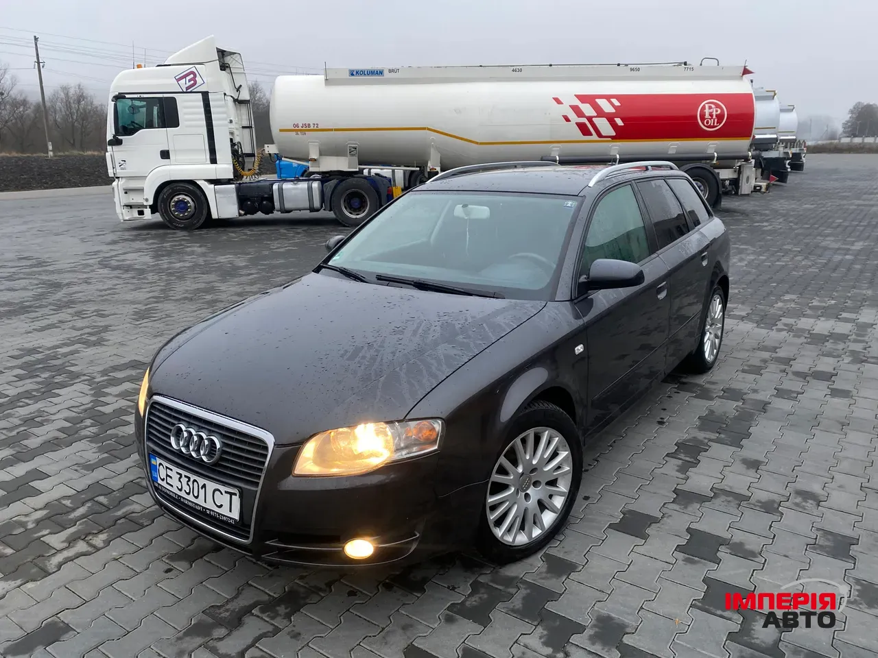 Audi A4 - фото 1