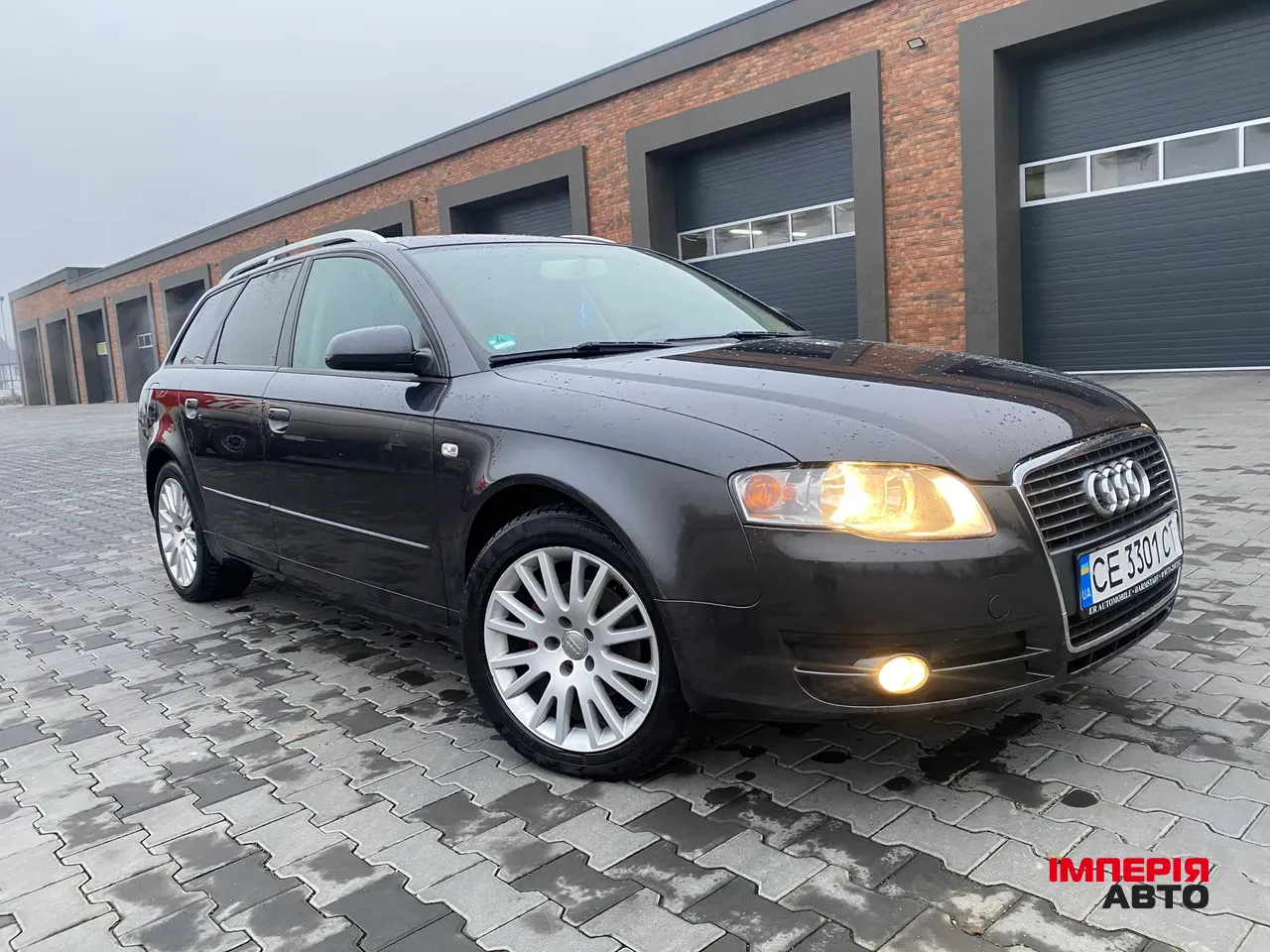 Audi A4 - фото 11