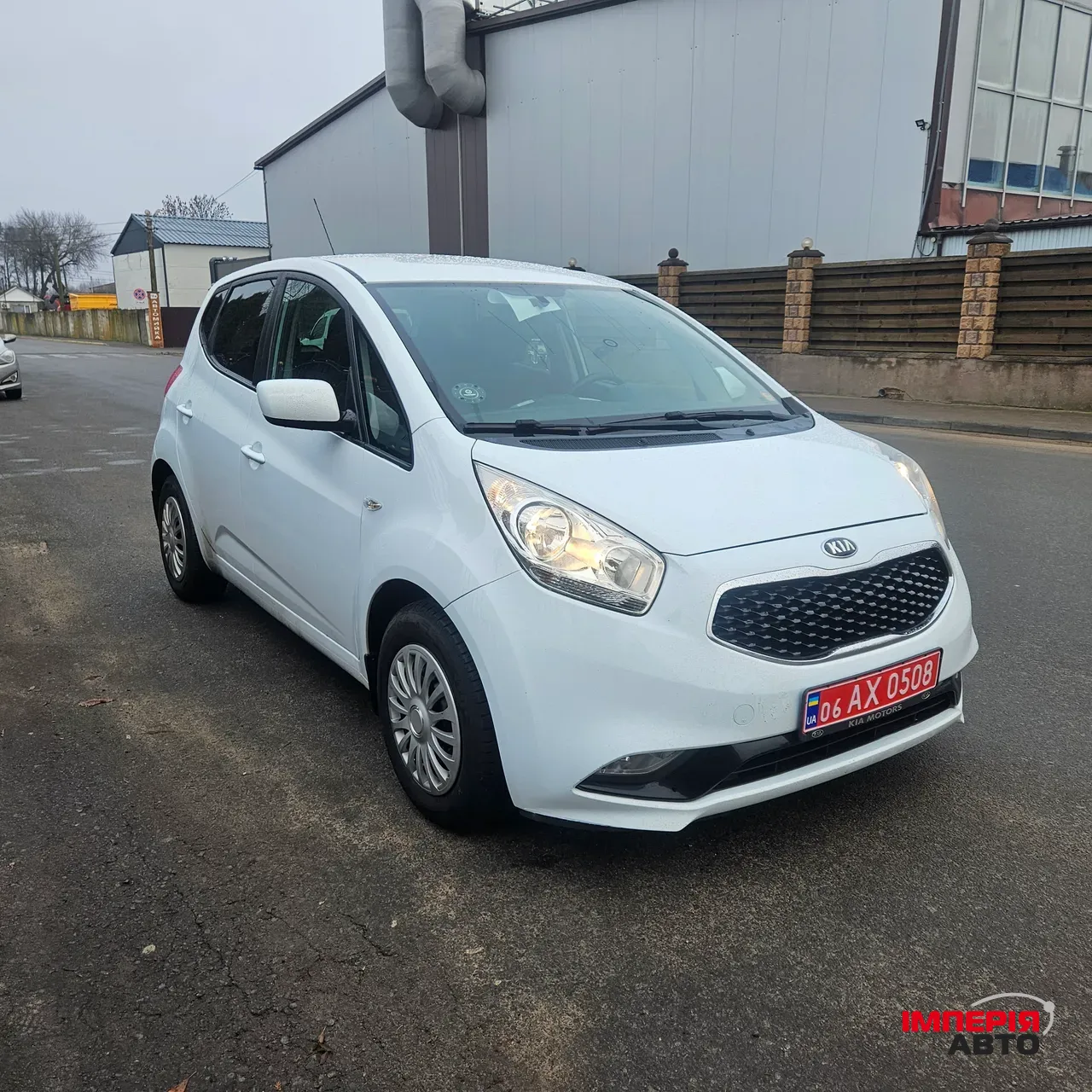 Kia Venga - фото 4