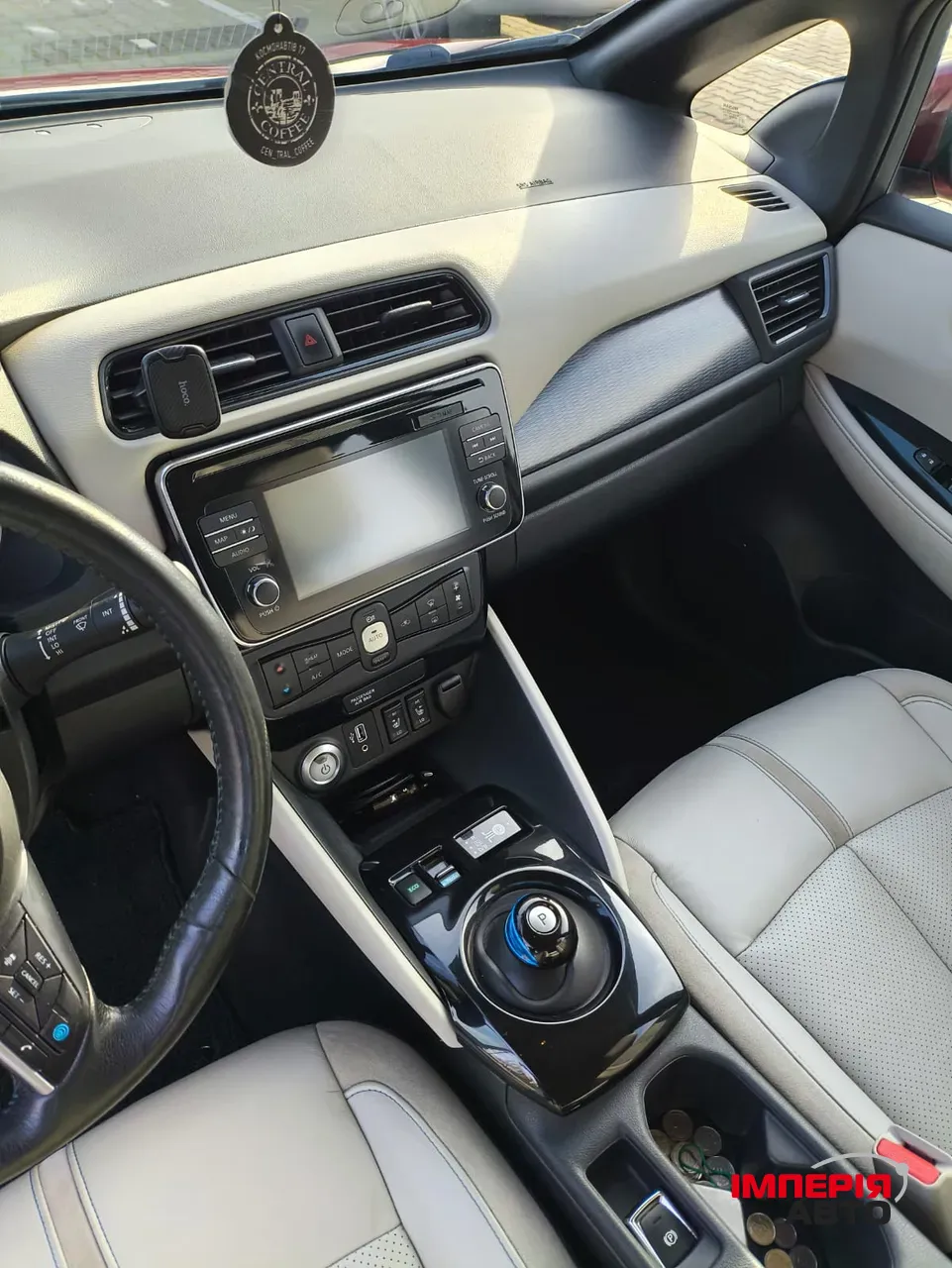 Nissan Leaf - фото 20