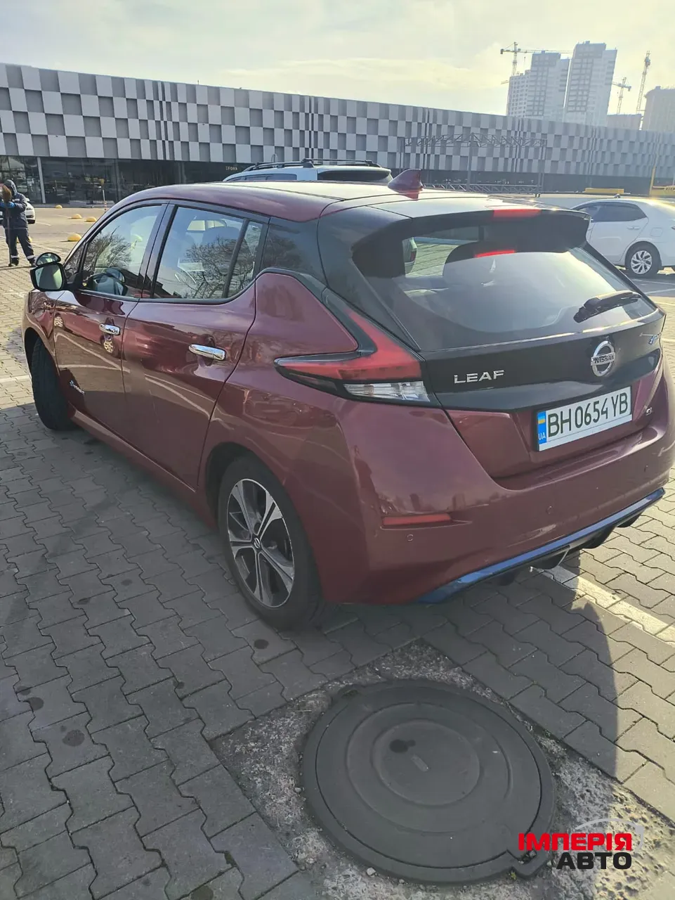 Nissan Leaf - фото 2