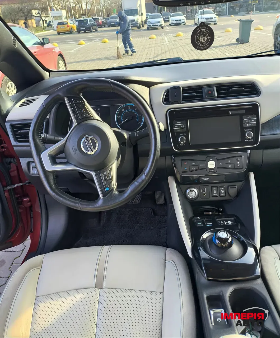 Nissan Leaf - фото 10