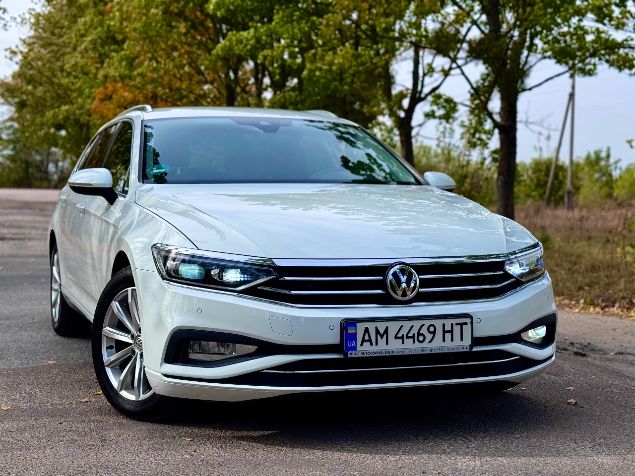 Volkswagen Passat - фото 14