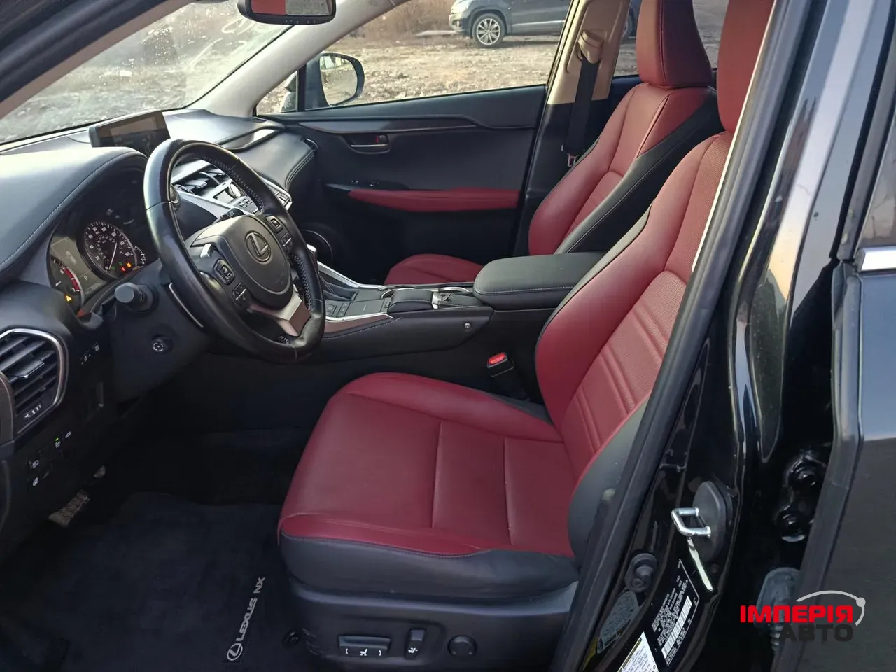 Lexus NX - фото 5