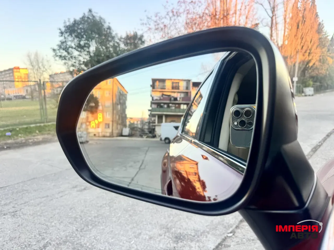 Lexus NX - фото 4